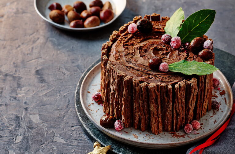 1400x919-ChocolateChesnutYuleLog-35c1f4c3-376f-4af3-a042-01937c0fcf59-0-1400x919